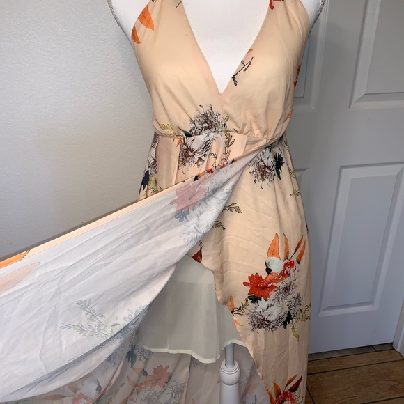 5/$25!! Sexy Summer Halter Top Dress - Picture 6 of 16